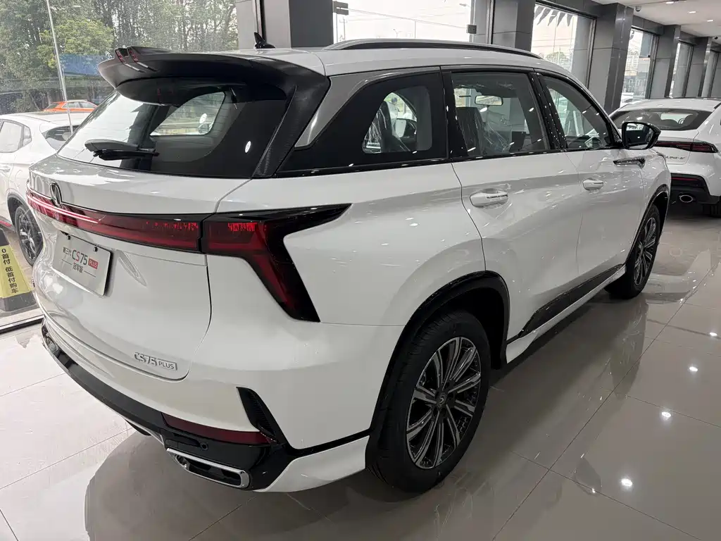 Changan CS75PLUS 2026 Smart Champion Edition 1.5T New Blue Whale Smart Navigation Model купить на сайте DeffCars