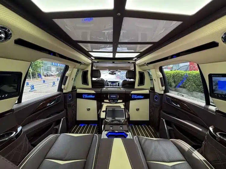 Escalade 2017 6.2L ESV Platinum Edition Extended Model купить на сайте DeffCars