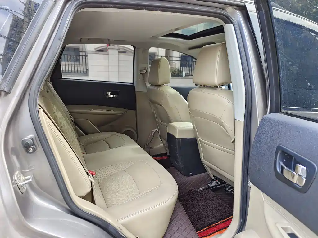Qashqai 2012 2.0XV Thunder CVT 2WD купить на сайте DeffCars