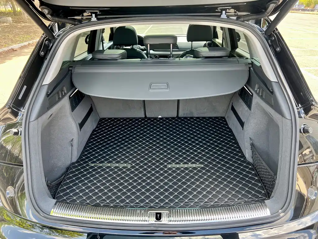 Audi Q5L 2018 40 TFSI enjoys fashionable style, National VI купить на сайте DeffCars