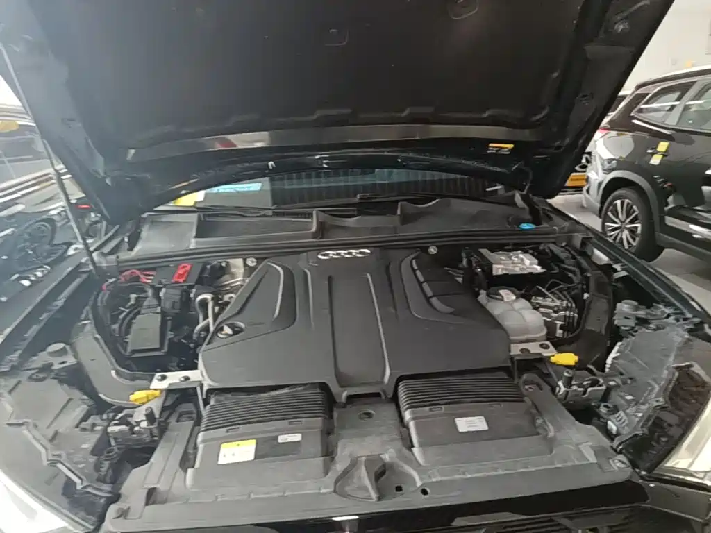 Audi Q7 2024 45 TFSI quattro S line Black Warrior купить на сайте DeffCars