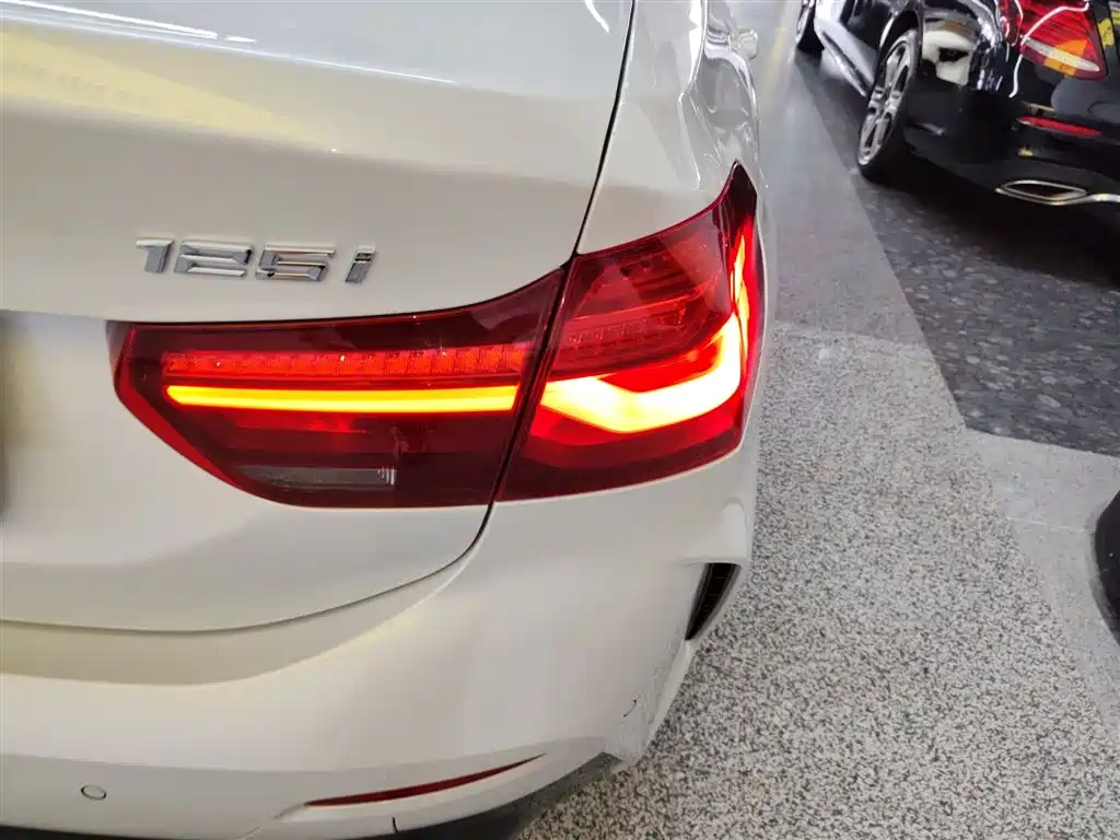 BMW 1 Series 2023 125i M Sports Night Edition купить на сайте DeffCars