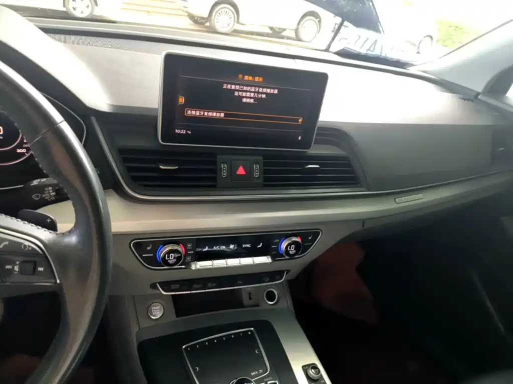 Audi Q5L 2018 40 TFSI enjoys fashionable style, National VI купить на сайте DeffCars