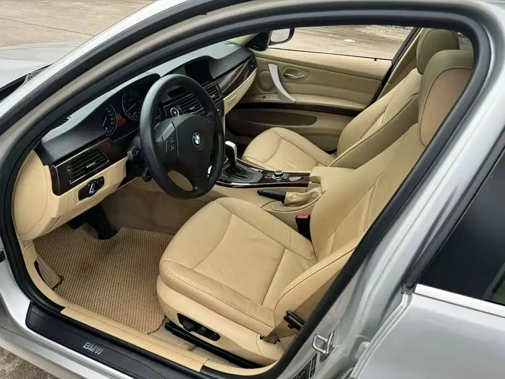 BMW 3 Series imported 2010 320i luxury model купить на сайте DeffCars