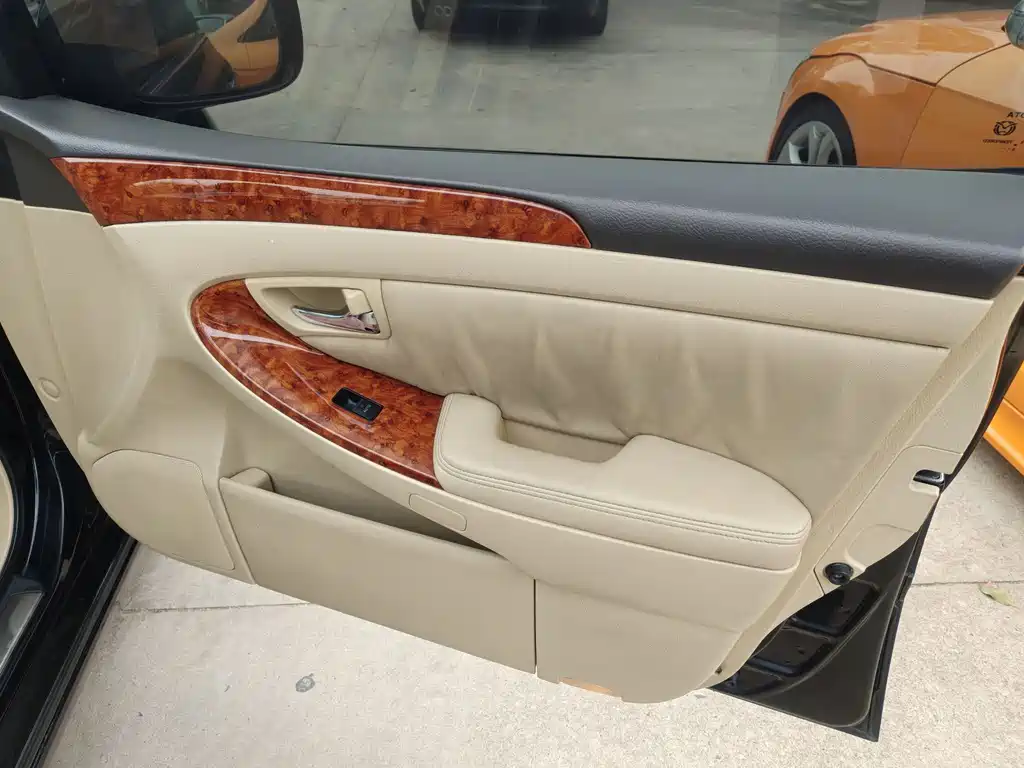 Crown 2007 3.0L Royal Saloon Navigation купить на сайте DeffCars