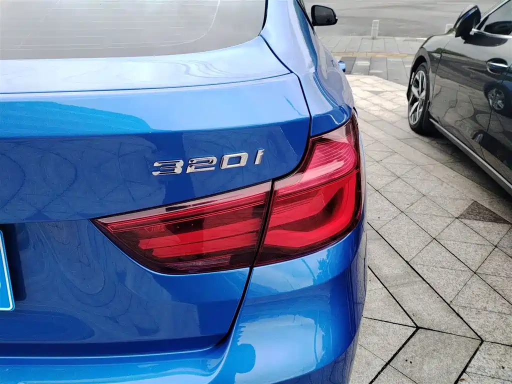 BMW 3 Series GT 2019 320i M Sports Package купить на сайте DeffCars