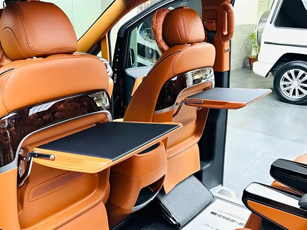 Vito 2024 2.0T Business Edition 7 seats купить на сайте DeffCars