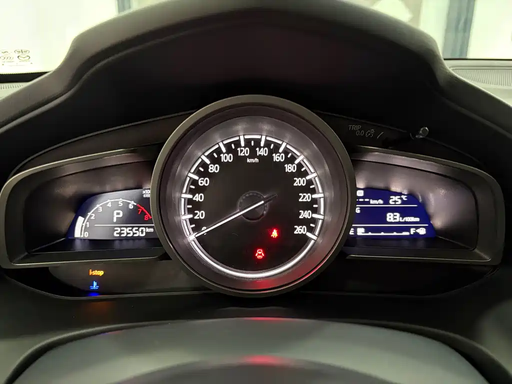 Mazda CX-4 2021 2.0L automatic two-wheel drive Blue Sky Vitality Edition купить на сайте DeffCars