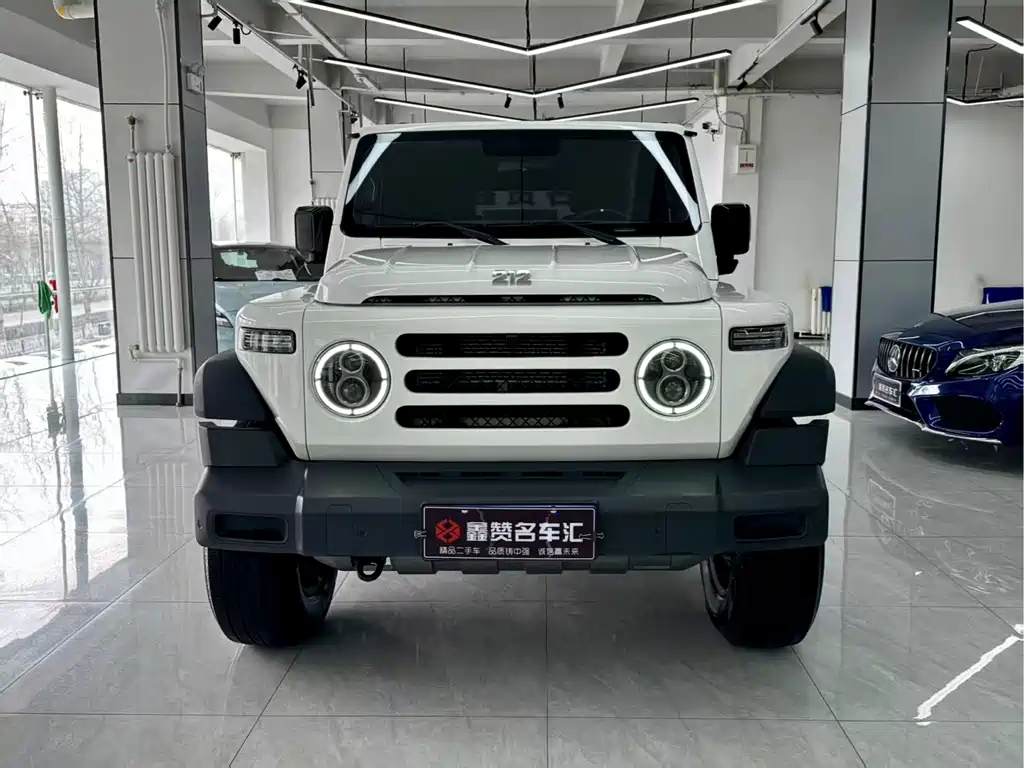212 T01 2024 2.0T Mechanic купить на сайте DeffCars