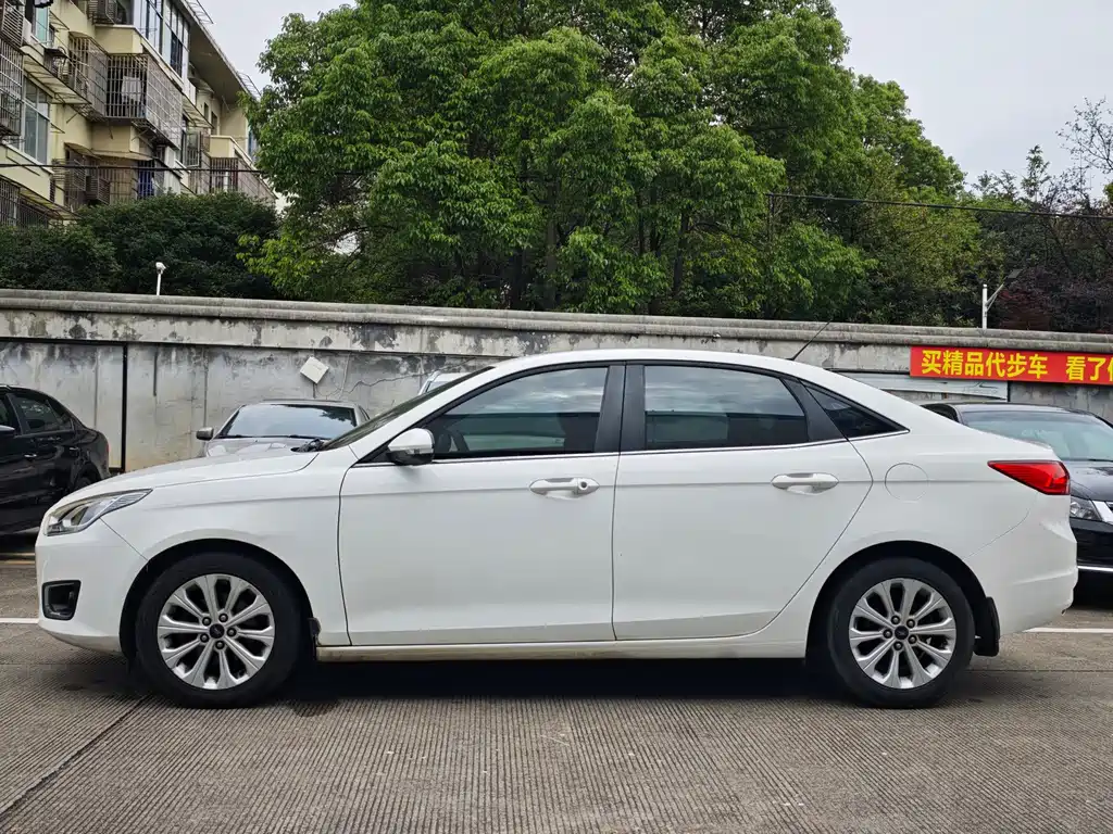 Forex 2015 1.5L automatic fashion model купить на сайте DeffCars