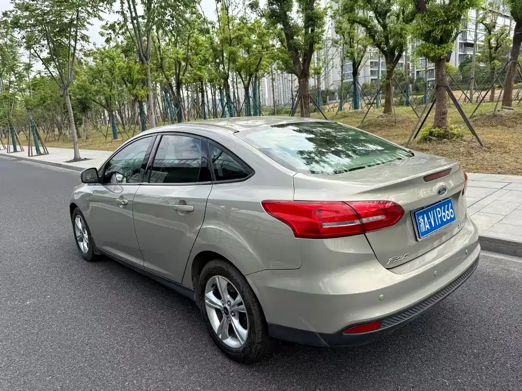 Focus 2015 sedan 1.6L automatic comfort type купить на сайте DeffCars