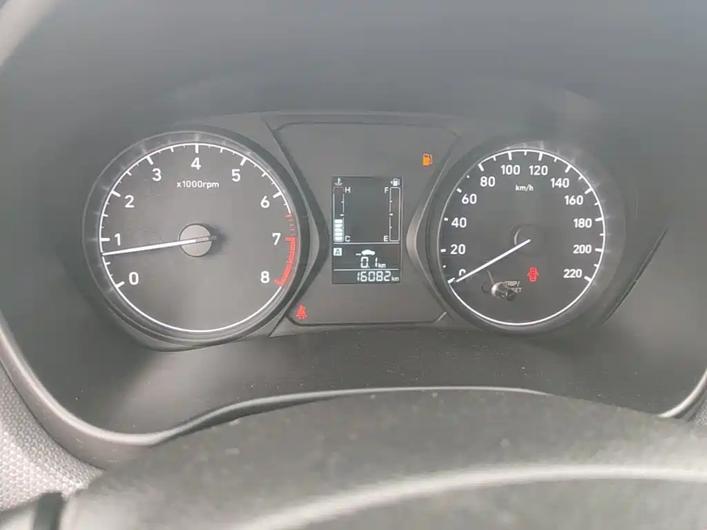 Rena 2020 1.4L manual GL refreshed version купить на сайте DeffCars