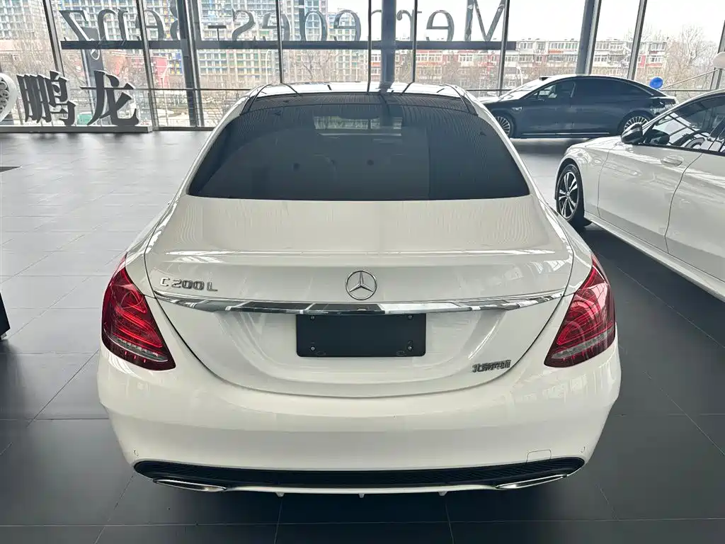 Mercedes-Benz C-Class 2017 C 200 L купить на сайте DeffCars