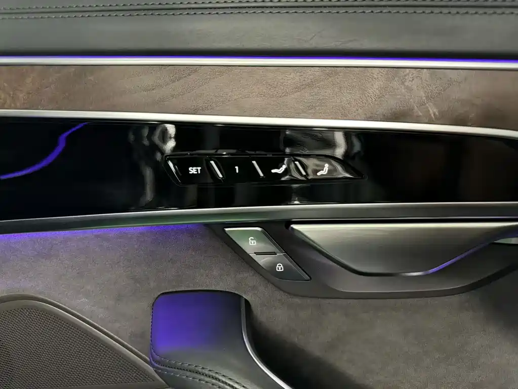 Audi A8 2021 A8L 50 TFSI quattro luxury model купить на сайте DeffCars