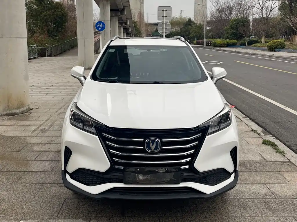 Changan CS15 2019 1.5L automatic aggressive model National V купить на сайте DeffCars