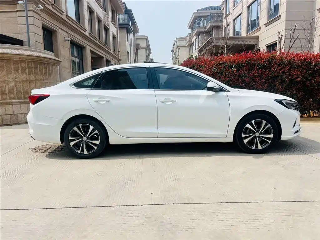 EADO 2022 PLUS Blue Whale NE 1.4T GDI DCT Ultimate Edition купить на сайте DeffCars