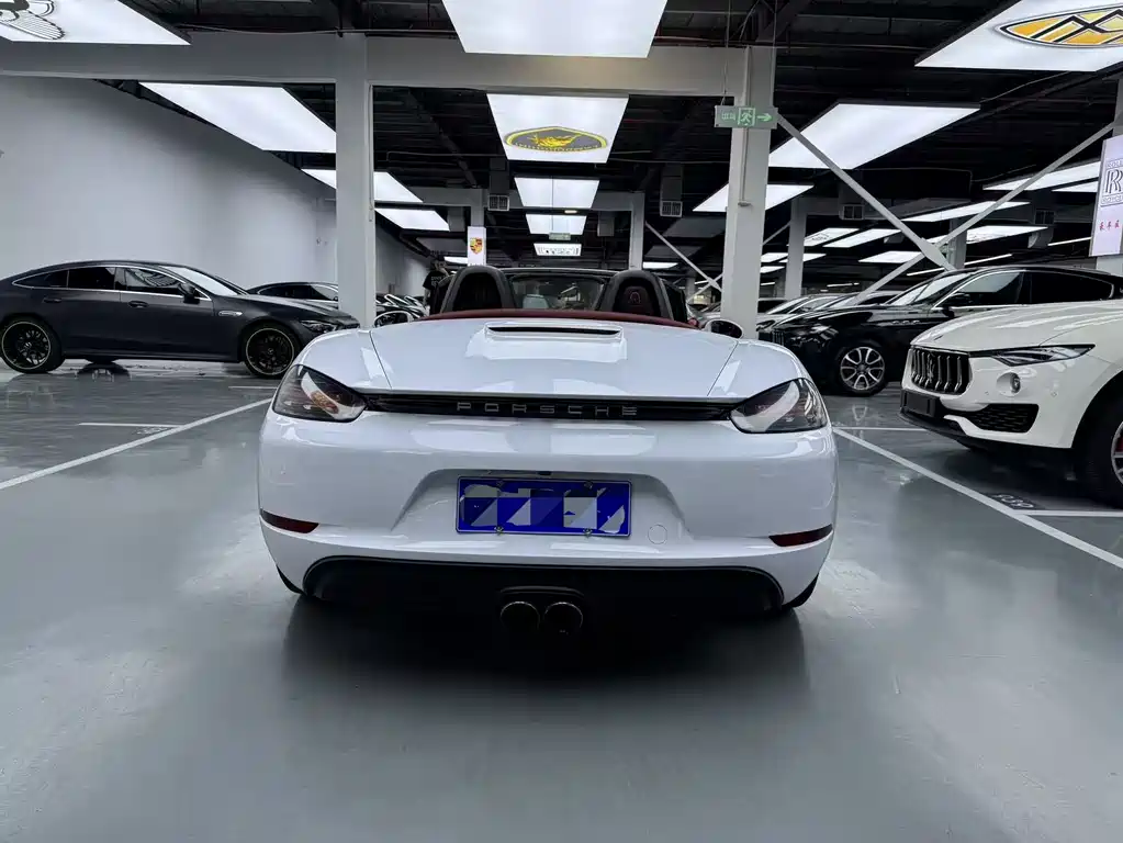 Porsche 718 2018 Boxster 2.0T купить на сайте DeffCars