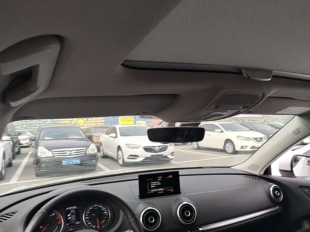 Audi A3 2016 Sportback 35 TFSI LinkedIn купить на сайте DeffCars