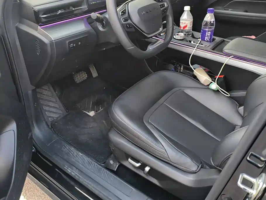 Wuling Starlight 2024 Co-creation Edition 150 Pilot Model купить на сайте DeffCars