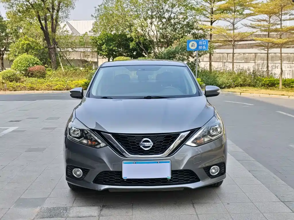 Sylphy 2018 1.6XV CVT Exclusive Edition купить на сайте DeffCars
