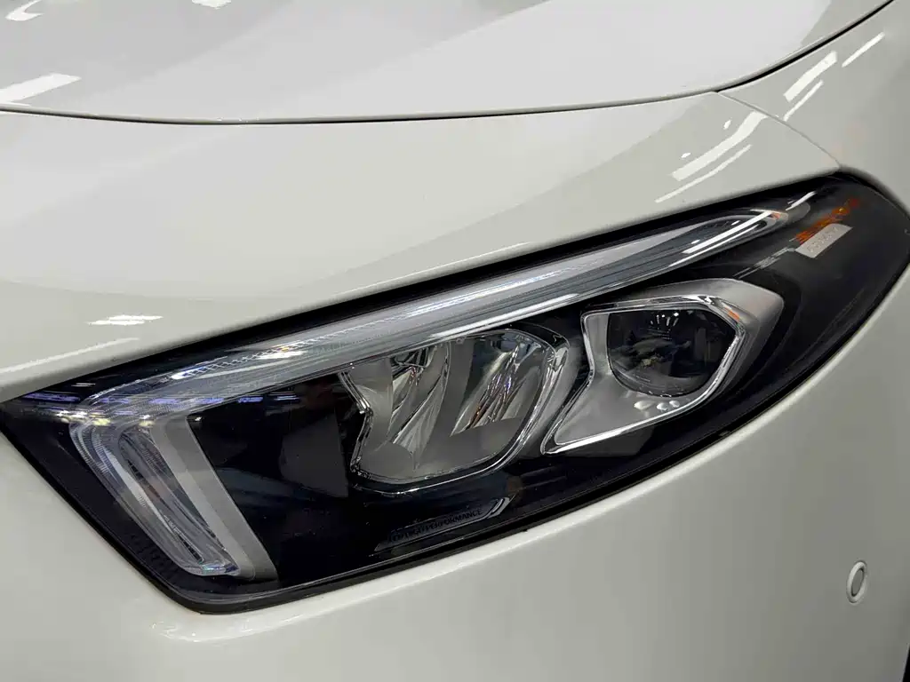 Mercedes-Benz A-Class 2022 Facelift A 200 L Sports Sedan Fashionable купить на сайте DeffCars