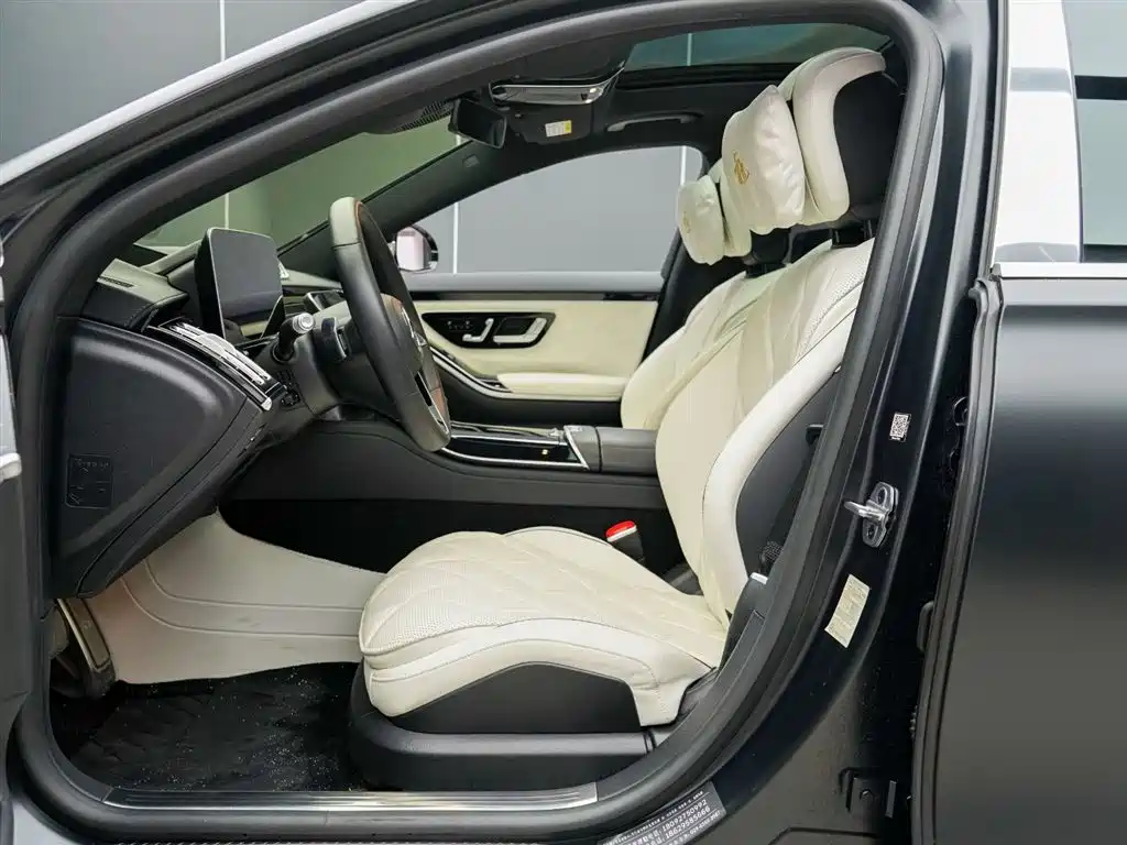 Maybach S-Class 2023 S 580 4MATIC купить на сайте DeffCars