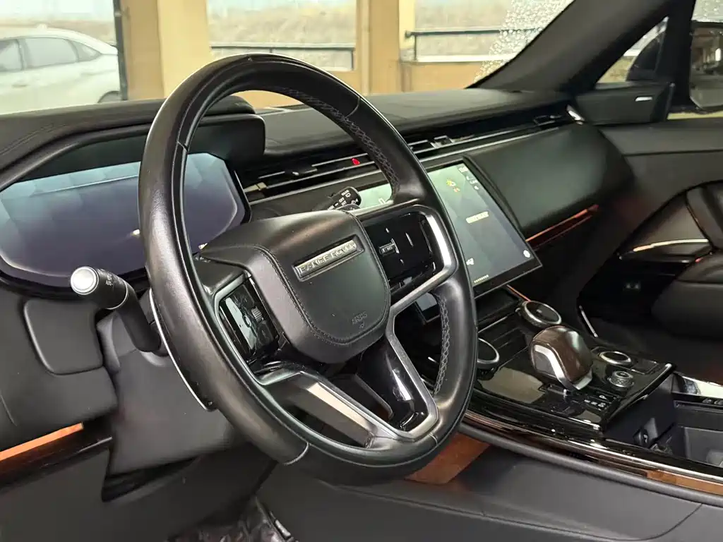 Range Rover Sport 2023 360PS S купить на сайте DeffCars