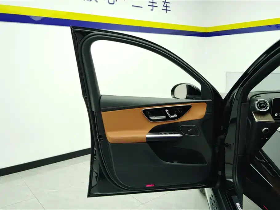 Mercedes-Benz GLC 2024 facelift GLC 300 L 4MATIC dynamic 5-seater купить на сайте DeffCars