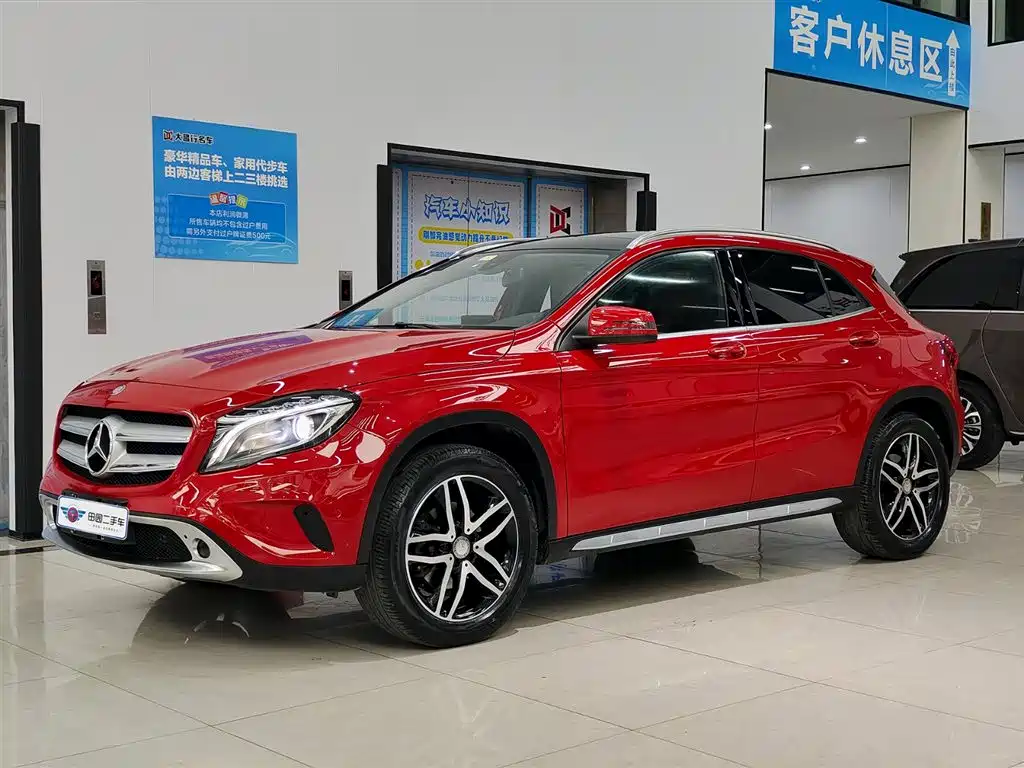 Mercedes-Benz GLA 2016 GLA 200 Fashion Model купить на сайте DeffCars