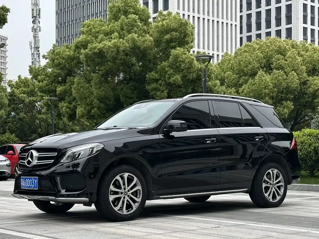 Mercedes-Benz GLE 2017 GLE 320 4MATIC Dynamic купить на сайте DeffCars