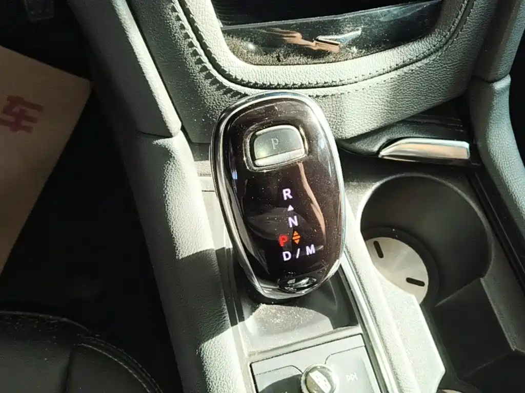 Cadillac XT6 2021 2.0T six-seat four-wheel drive stylish model купить на сайте DeffCars