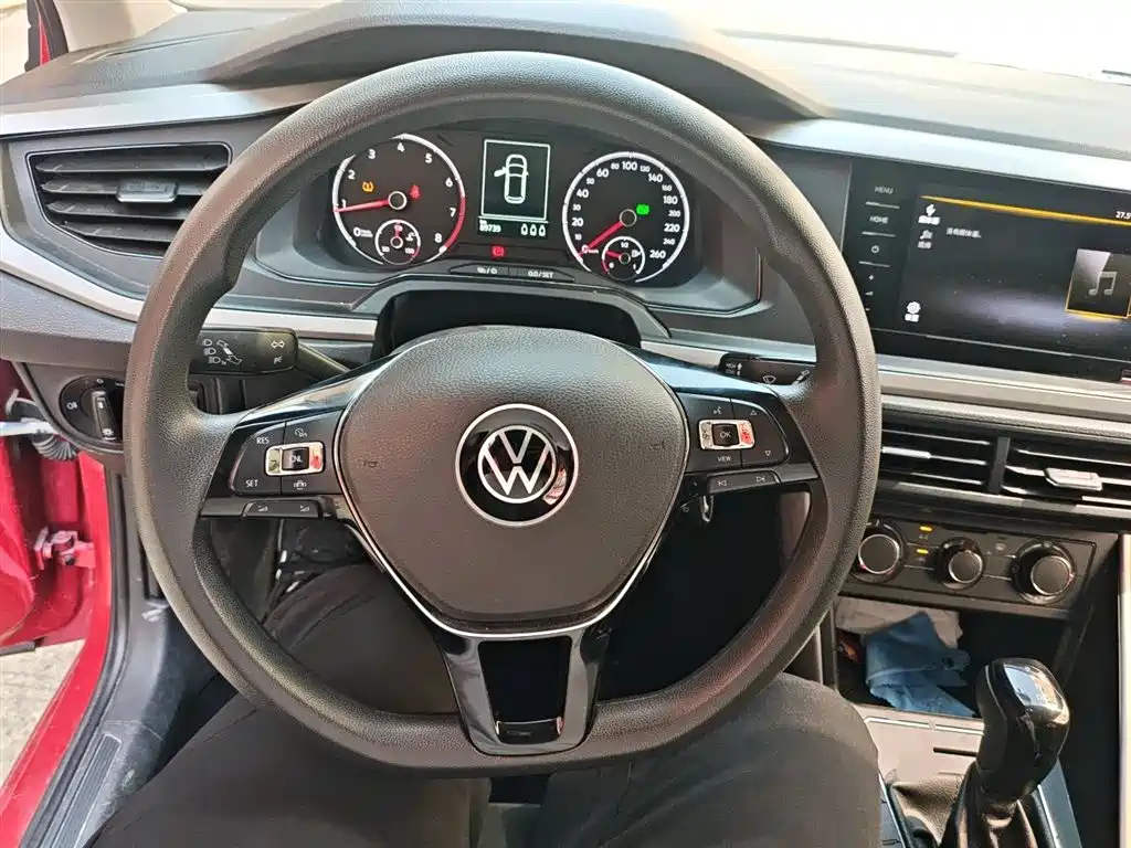 Polo 2021 Plus 1.5L Automatic Panoramic Enjoyment Edition купить на сайте DeffCars