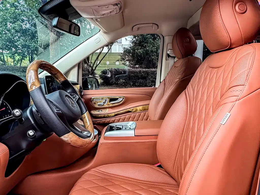 Mercedes-Benz V-Class 2022 V 260 L Long Wheelbase Luxury Edition купить на сайте DeffCars