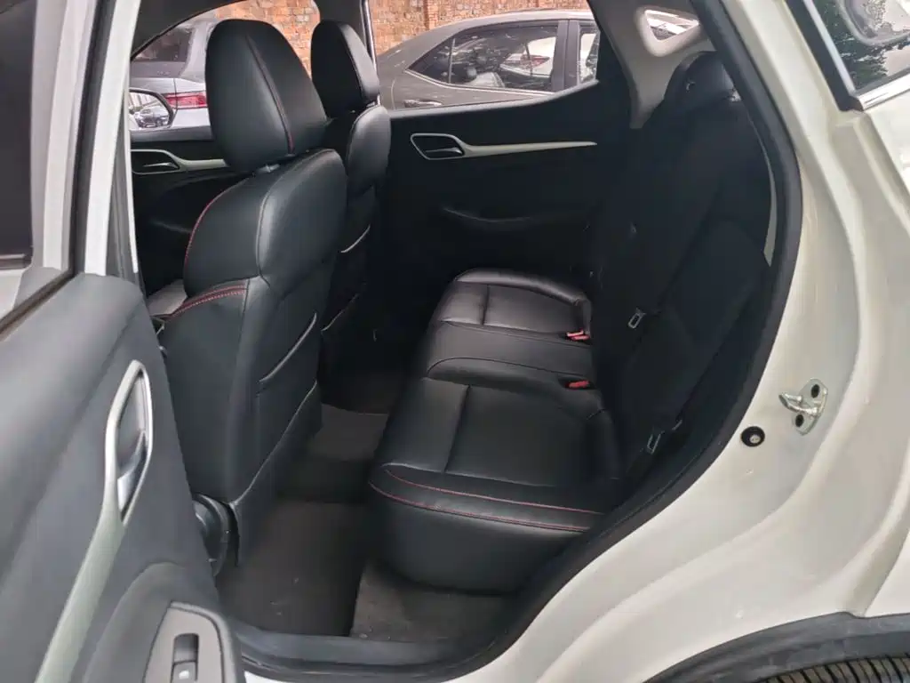 MG ZS 2017 16T automatic flagship Internet version купить на сайте DeffCars