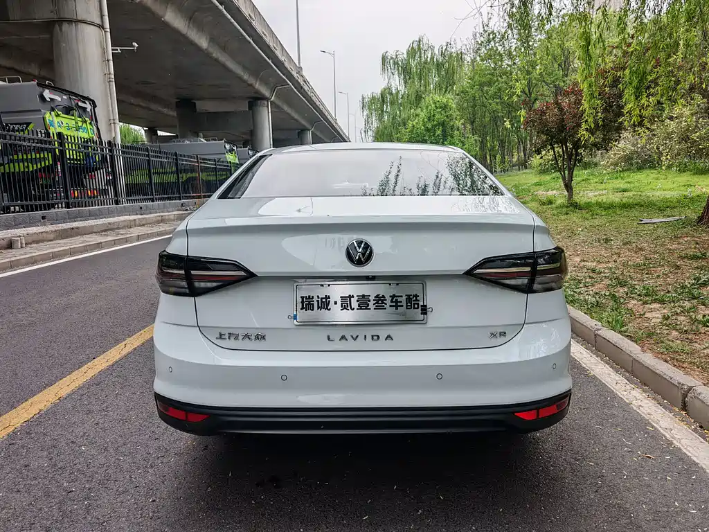 Lavida 2025 Xinrui 1.5L Outstanding Xinyi Edition купить на сайте DeffCars