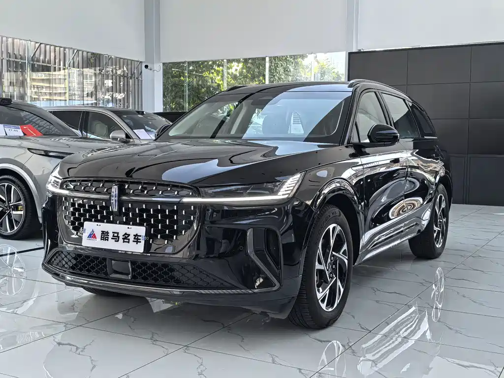 Voyager 2025 2.0T four-wheel drive Zunyi hybrid version купить на сайте DeffCars