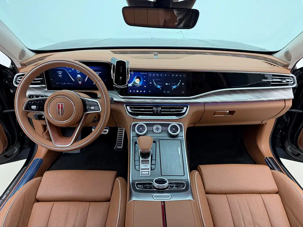Hongqi H9 2023 2.0T Zhilian Flagship Edition купить на сайте DeffCars