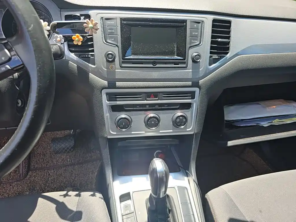 Golf Sportsvan 2016 230TSI automatic aggressive type купить на сайте DeffCars