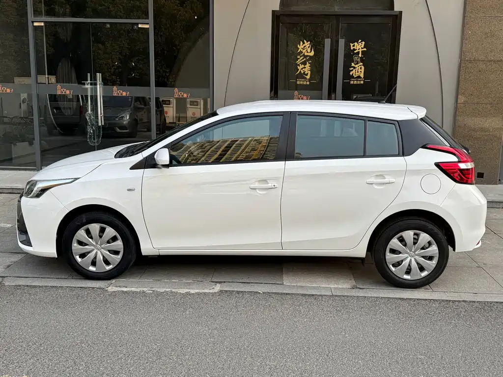 YARiS L Zhixuan 2016 facelift 1.5E CVT charming version купить на сайте DeffCars