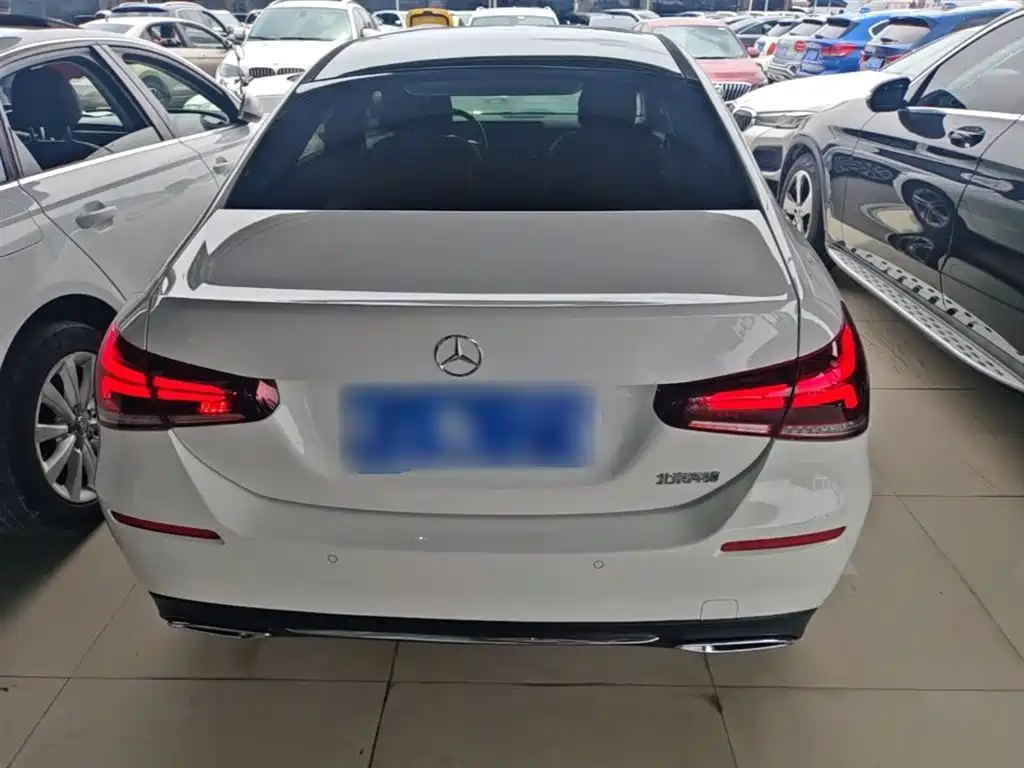 Mercedes-Benz A-Class 2020 A 200 L купить на сайте DeffCars