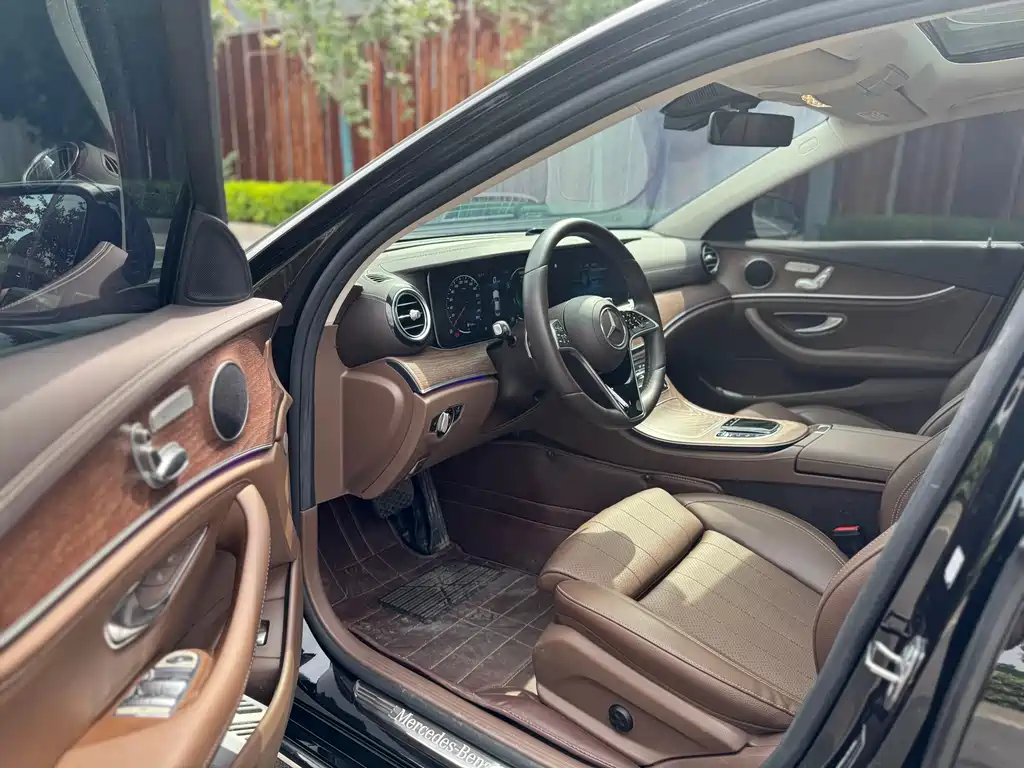 Mercedes-Benz E-Class 2022 facelift 2 E 300 L sporty and fashionable купить на сайте DeffCars