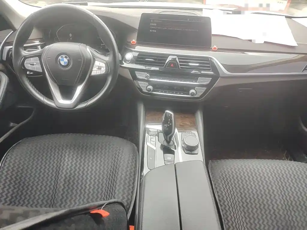 BMW 5 Series 2020 525Li Luxury Package купить на сайте DeffCars