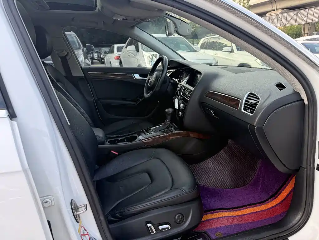 Audi A4L 2013 35 TFSI automatic standard купить на сайте DeffCars
