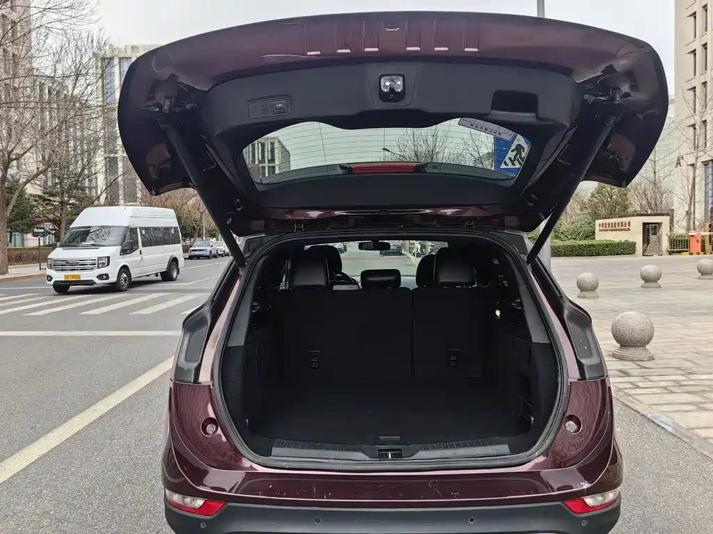 Lincoln MKC 2017 2.0T 2WD Exclusive Edition купить на сайте DeffCars