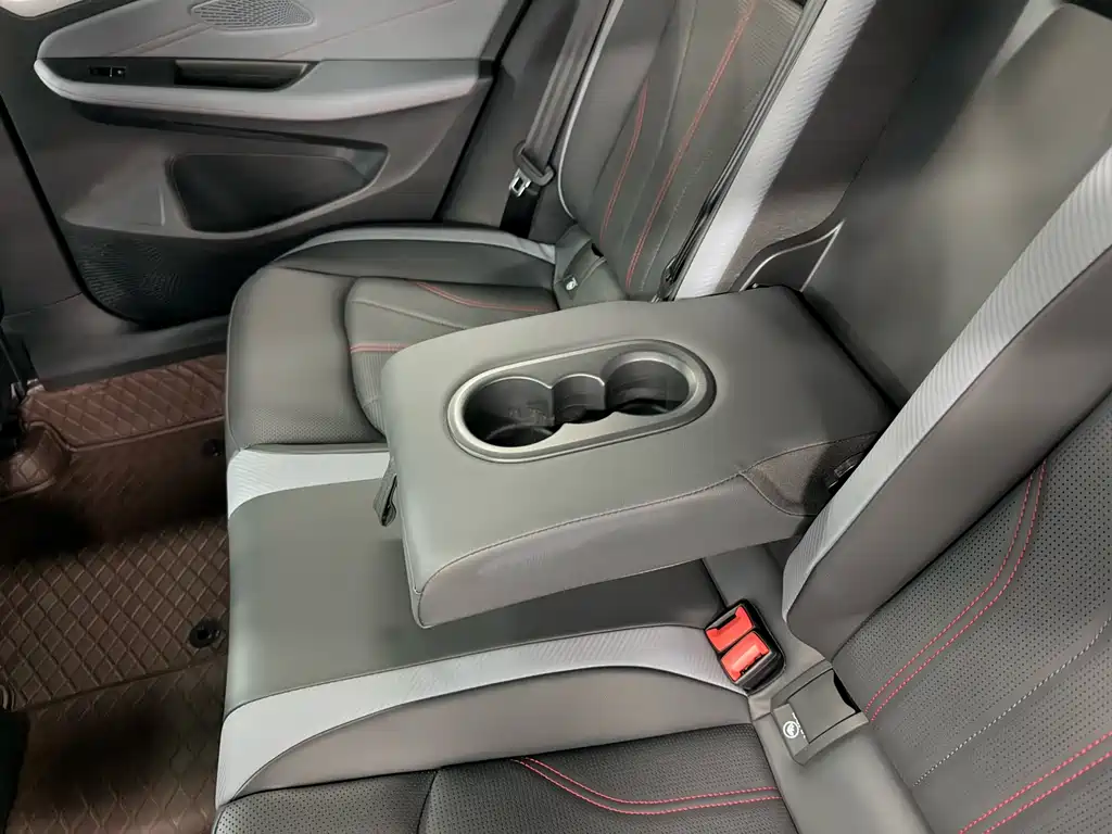 Lingdu 2022 Lingdu L 280TSI DSG Hot Edition купить на сайте DeffCars