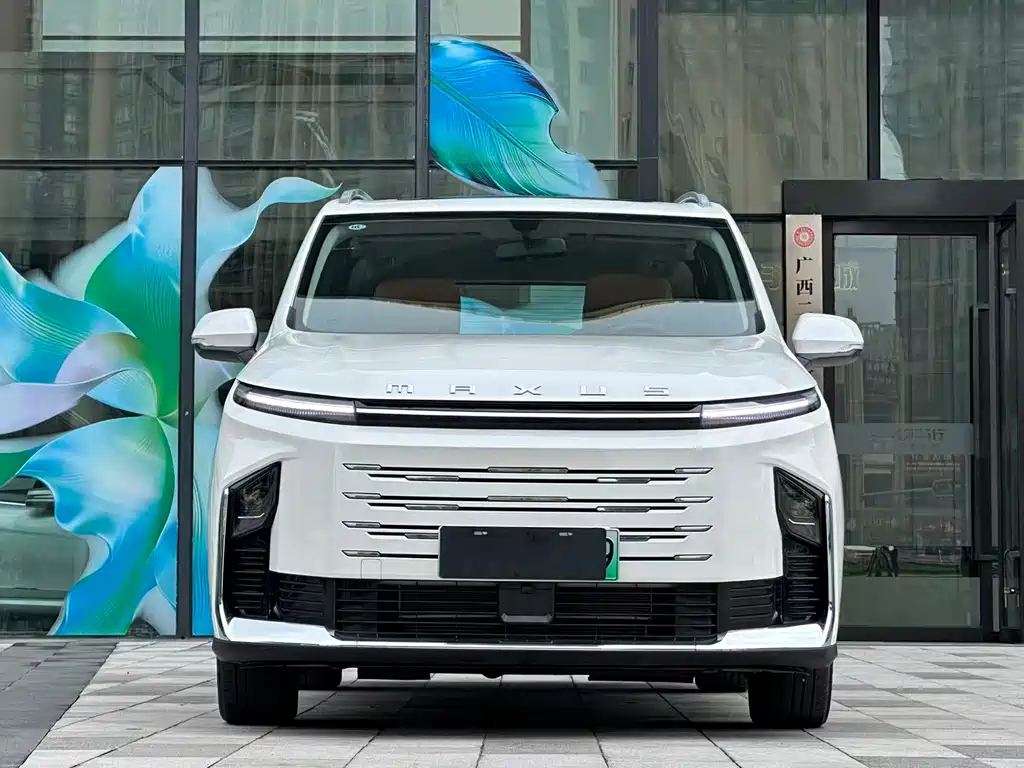 SAIC Maxus G50 plug-in hybrid 2025 pilot version купить на сайте DeffCars