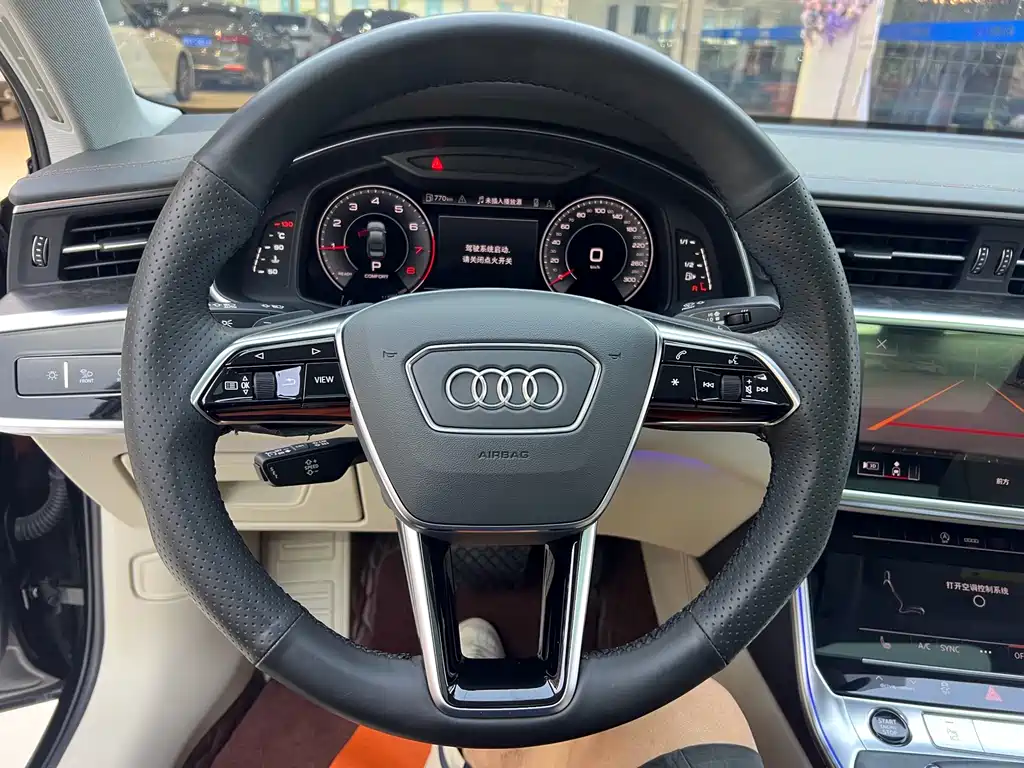 Audi A6L 2022 55 TFSI quattro exclusive and elegant model купить на сайте DeffCars