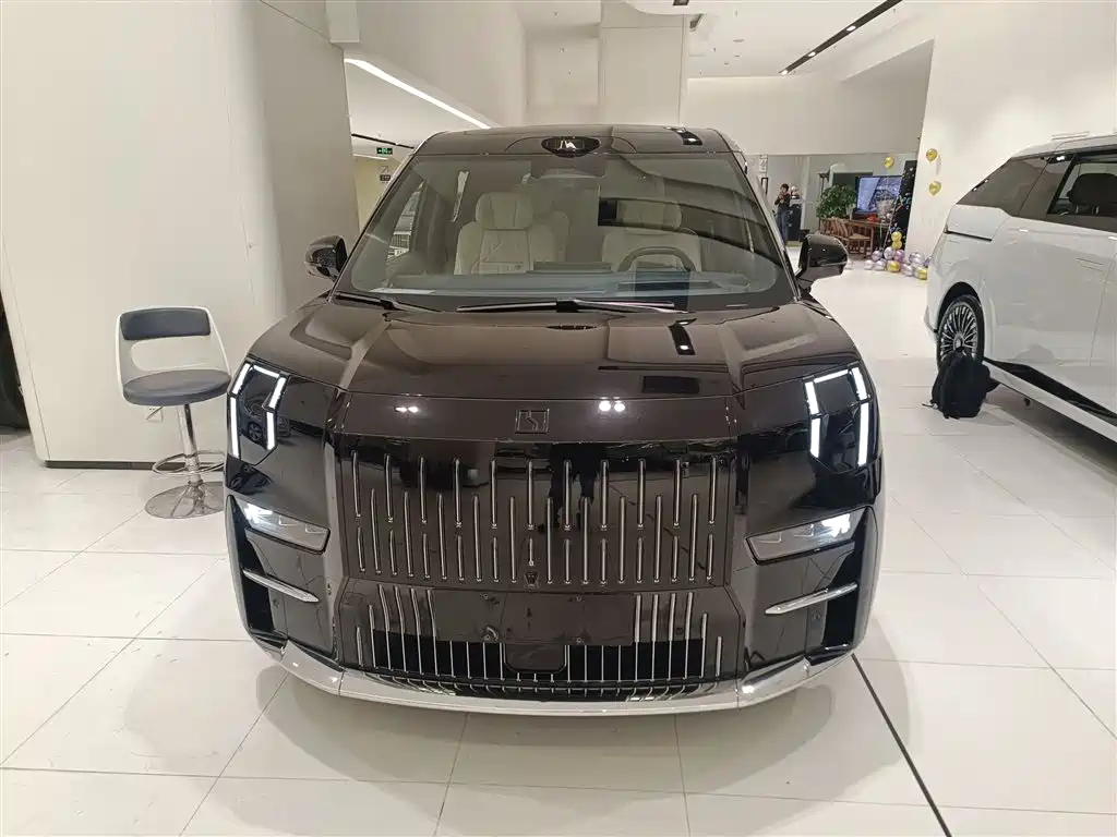 Jikrypton 009 2024 seven-seater aisle version 108kWh купить на сайте DeffCars