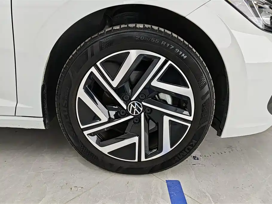 Sagitar 2023 300TSI DSG Super Edition купить на сайте DeffCars