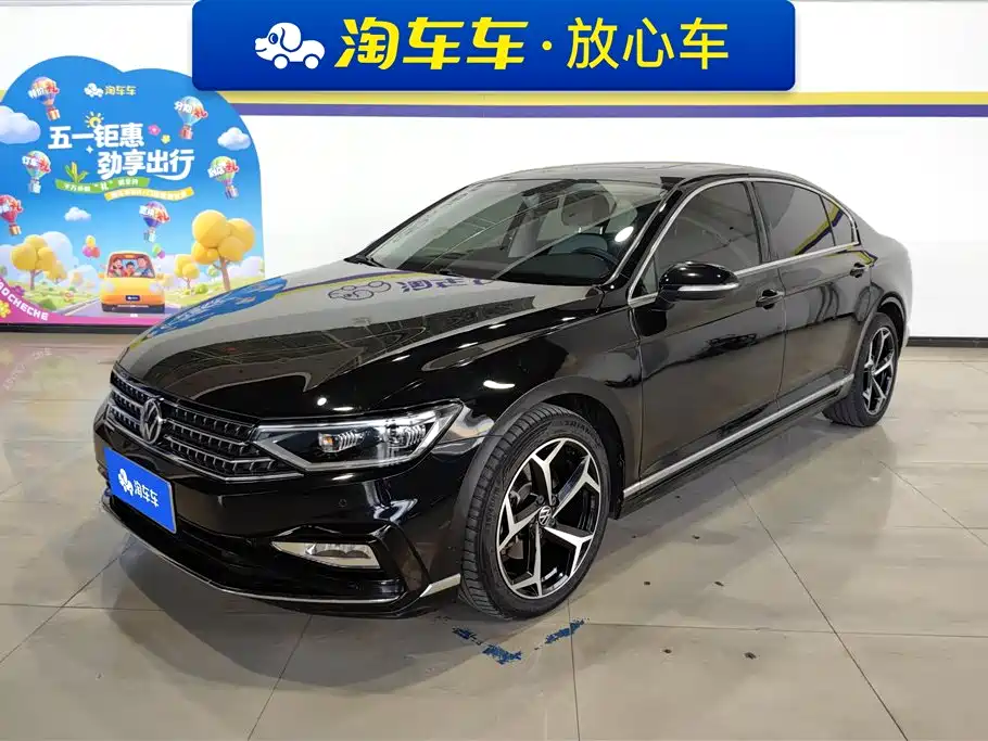 Magotan 2023 2 million commemorative edition 330TSI DSG leading model купить на сайте DeffCars